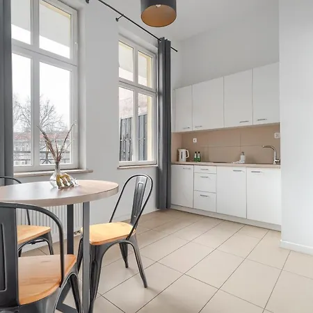 Platinum Lägenhetshotell 4*