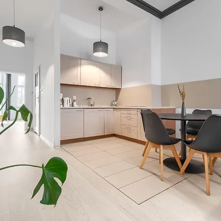 Platinum 4* Štetín