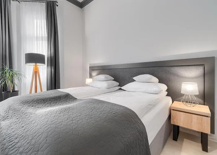 Apartahotel Platinum