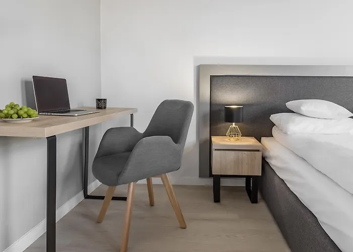 Platinum Apartahotel